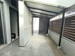 Bedok Road (D16), Terrace #565210791